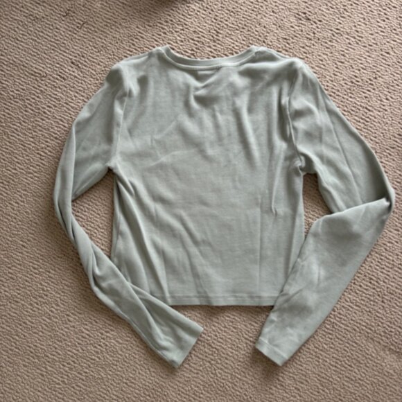 Aritzia Long Sleeve Tee in Sage Green - Picture 2 of 2